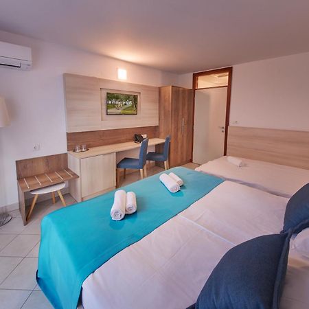 Villas - Hotel & Resort Adria Ankaran Exterior photo